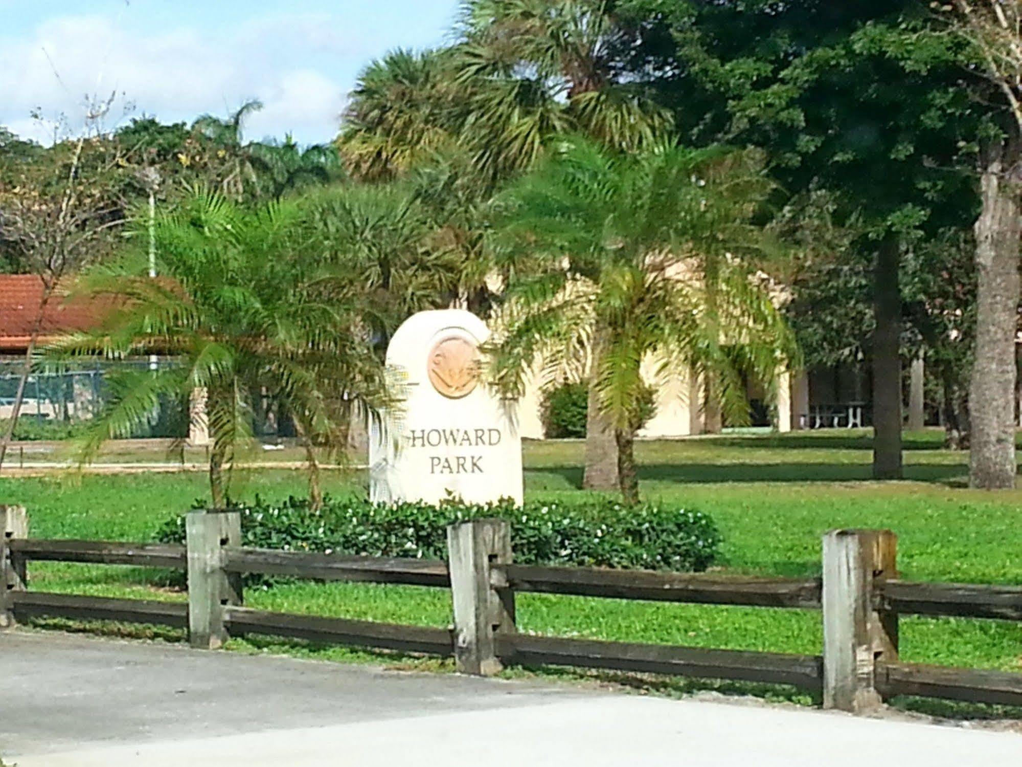 Grandview Gardens Hotel West Palm Beach Exterior photo